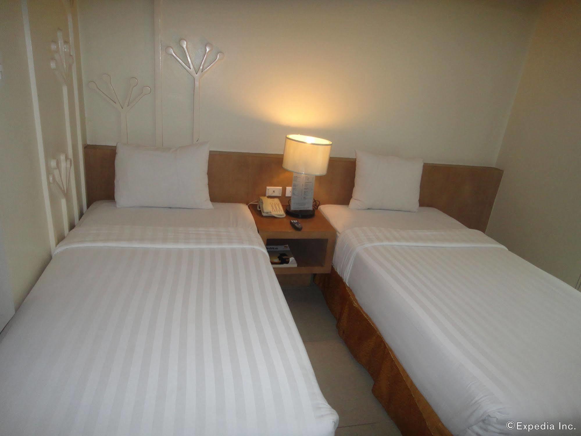 City Suites Ramos Tower Cebu Kültér fotó