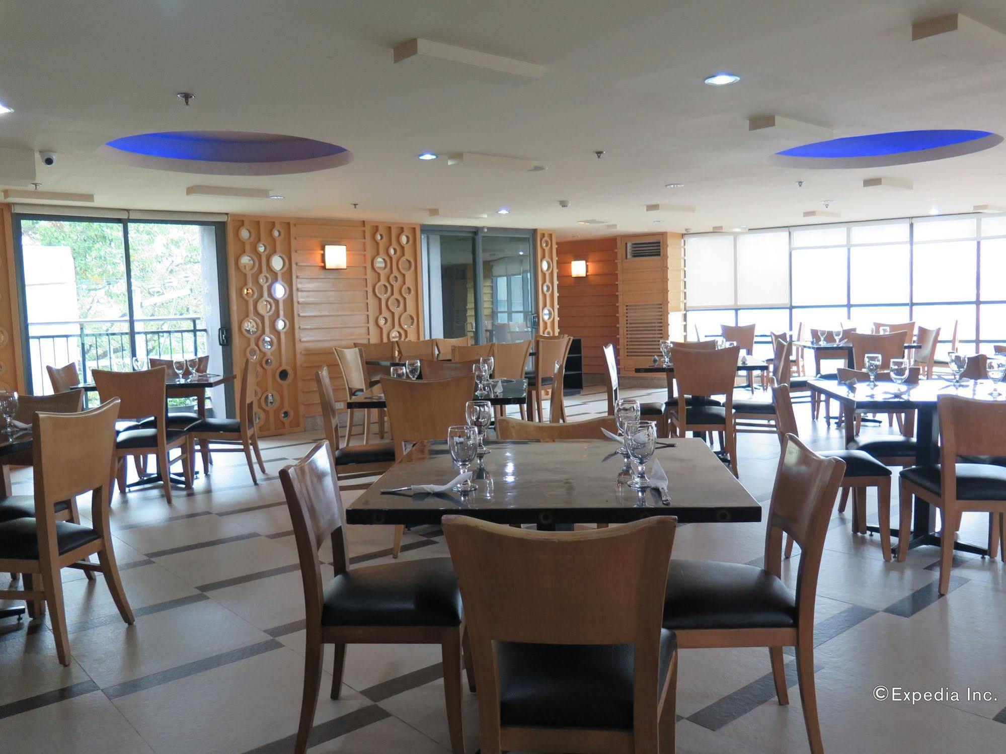 City Suites Ramos Tower Cebu Kültér fotó