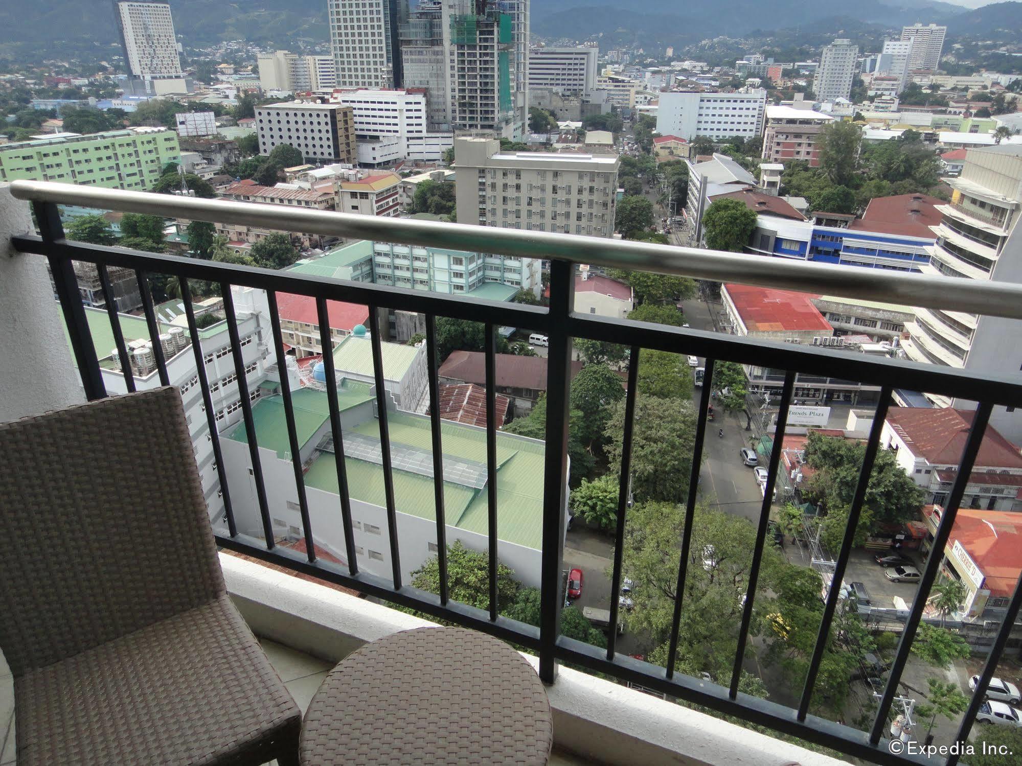 City Suites Ramos Tower Cebu Kültér fotó